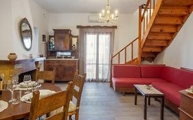 Evelinas House Platanias