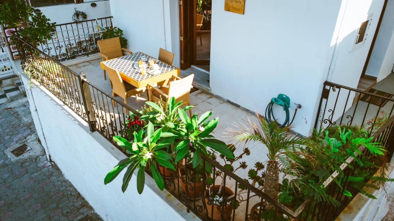 Appartamento Evelinas House Platanias Platanés Esterno foto