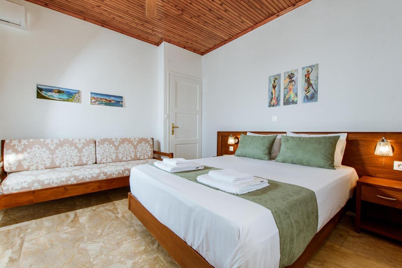 Appartamento Evelinas House Platanias Platanés Esterno foto
